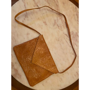 Vintage Kane-M Genuine‎ Leather Floral Crossbody Purse Handbag